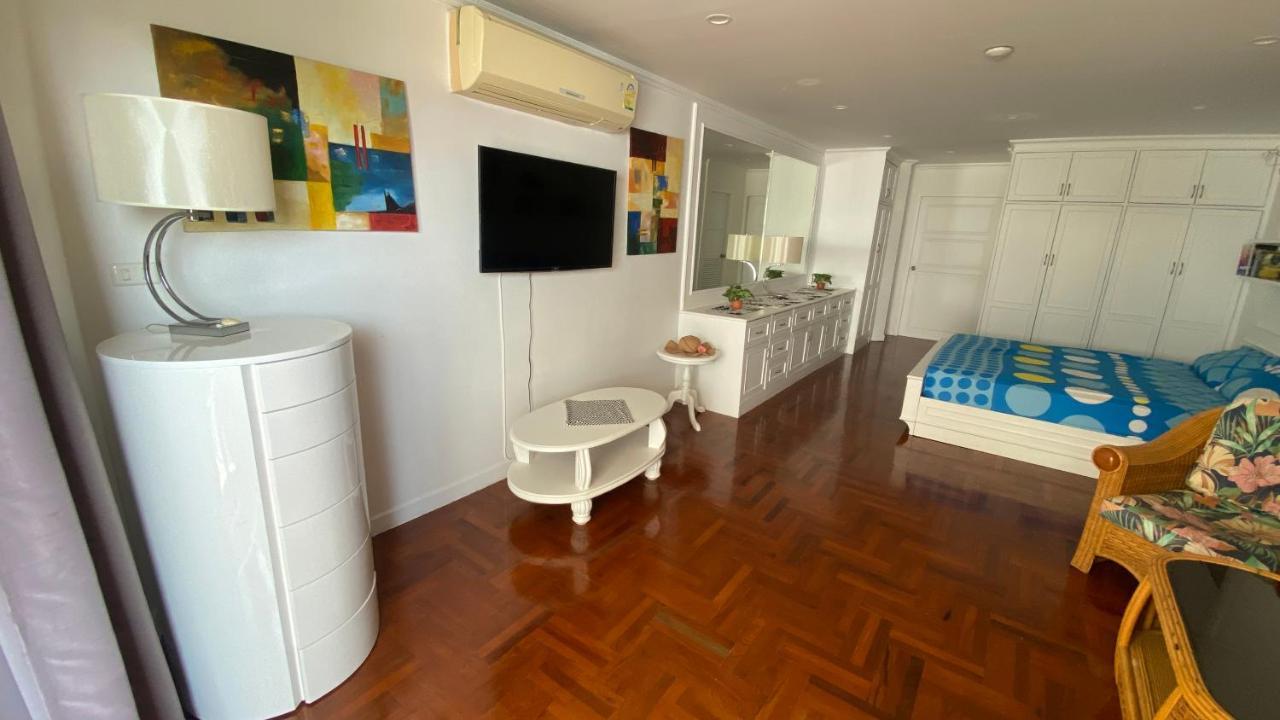 Sky Beach Beachfront Паттая Екстер'єр фото